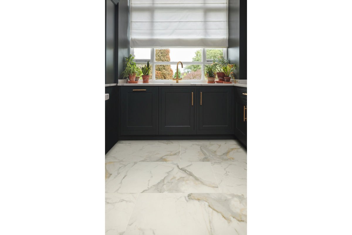 Calacatta d'Oro Gluedown Luxury Vinyl Tile